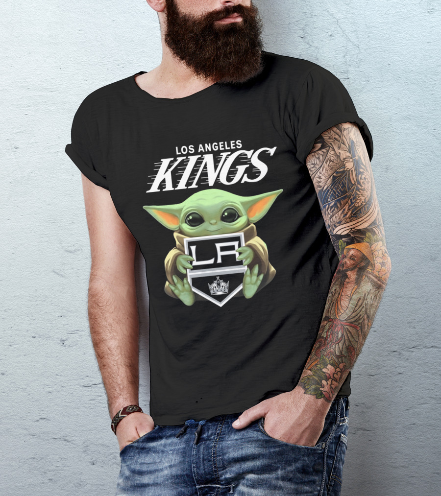Los Angeles Kings Baby Yoda Holding LA Shield T-Shirt