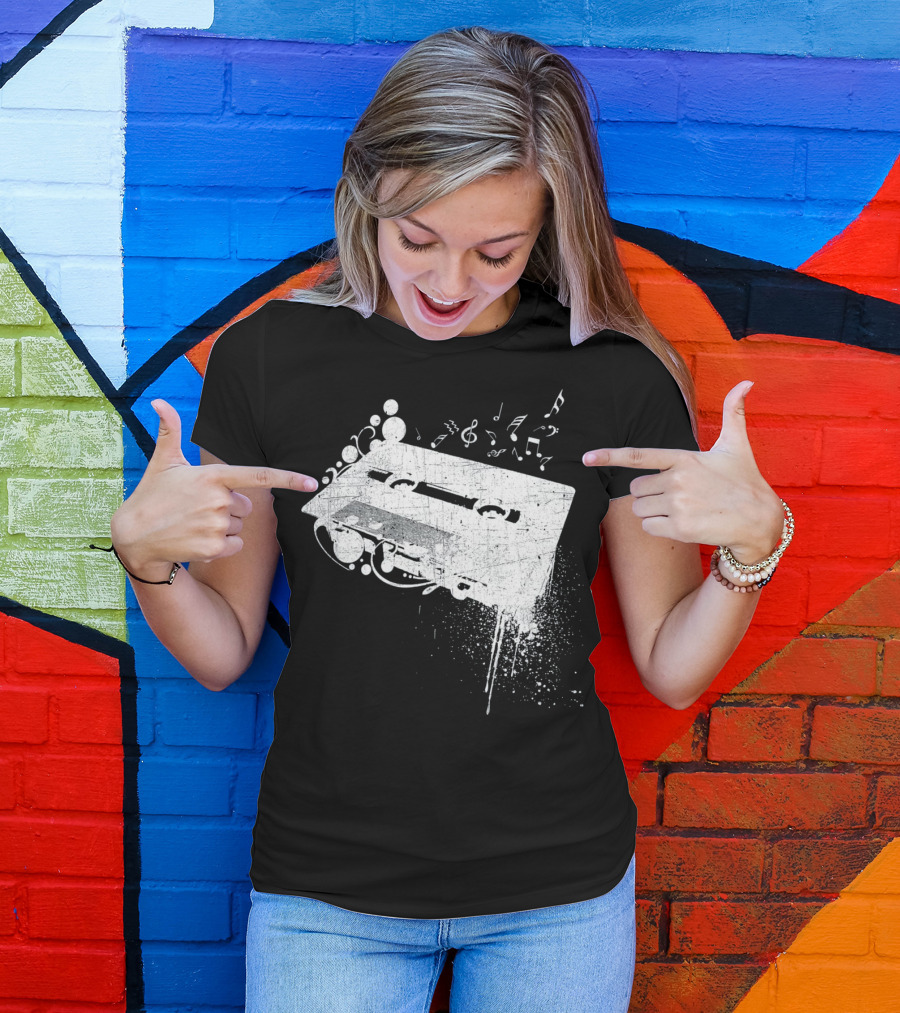 Old School 80s Cassette Tape With Musical Notes Grunge Hip Hop T-Shirt
