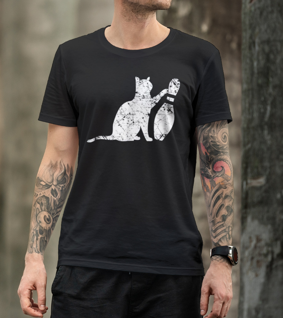 Ornery Alley Cat Tipping Bowling Pin Vintage T-Shirt