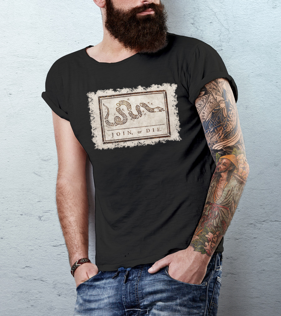 Join Or Die Snake Political Cartoon Benjamin Franklin Historical T-Shirt