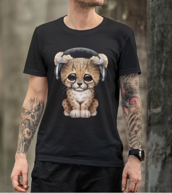 Cute Cheetah Cub DJ Wearing Headphones T-Shirt