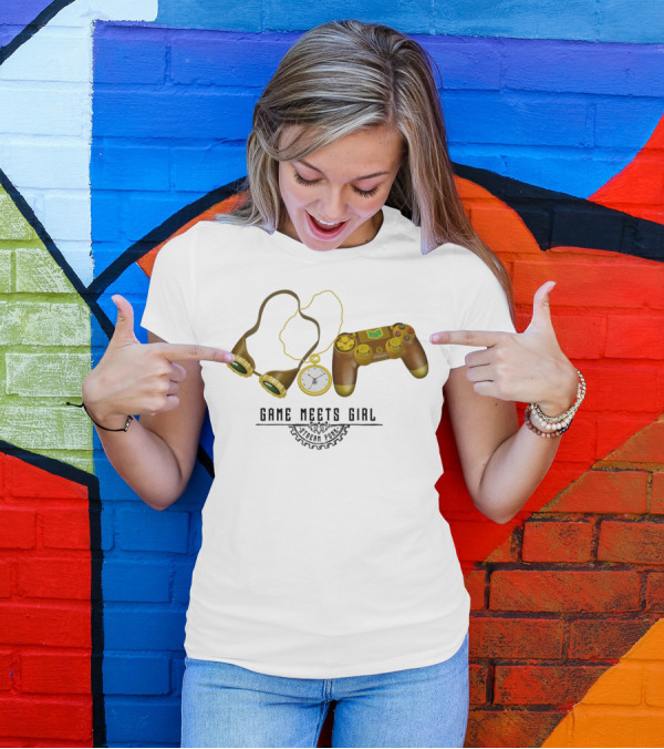 Game Meets Girl Steampunk Controller Clockwork Goggles T-Shirt