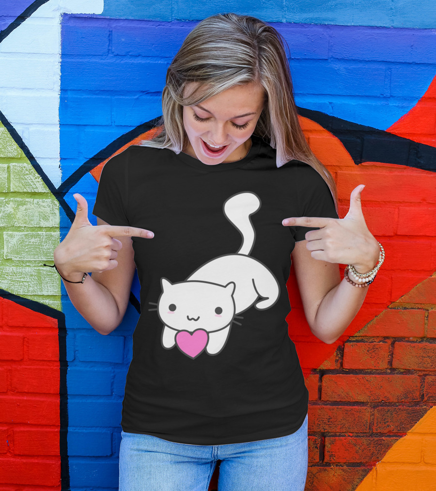 Happy Cat With Heart T-Shirt