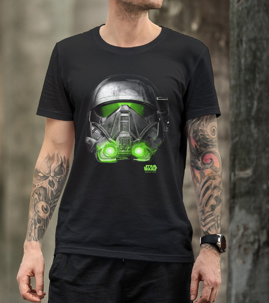 Star Wars Rogue One Eerie Death Trooper Helmet With Green Glow T-Shirt