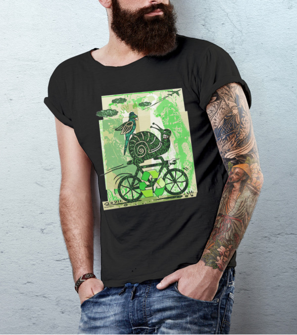 A Little Slow To Recycle Snail And Bird On Bicycle With Green Recycling Symbols T-Shirt