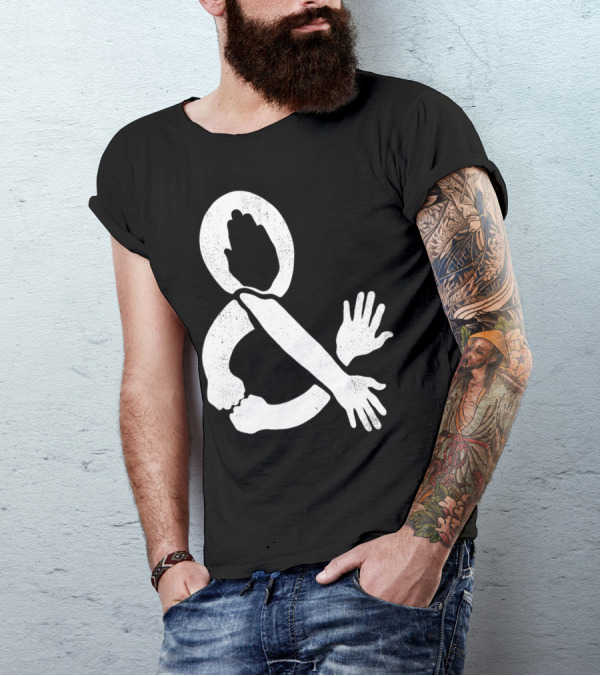 AMPERHANDS Visual Ampersand Hands Motif T-Shirt