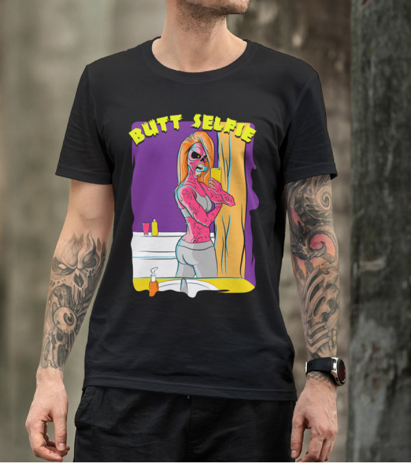 BUTT SELFIE ZOMBIE MIRROR IMAGE WITH PHONE T-Shirt