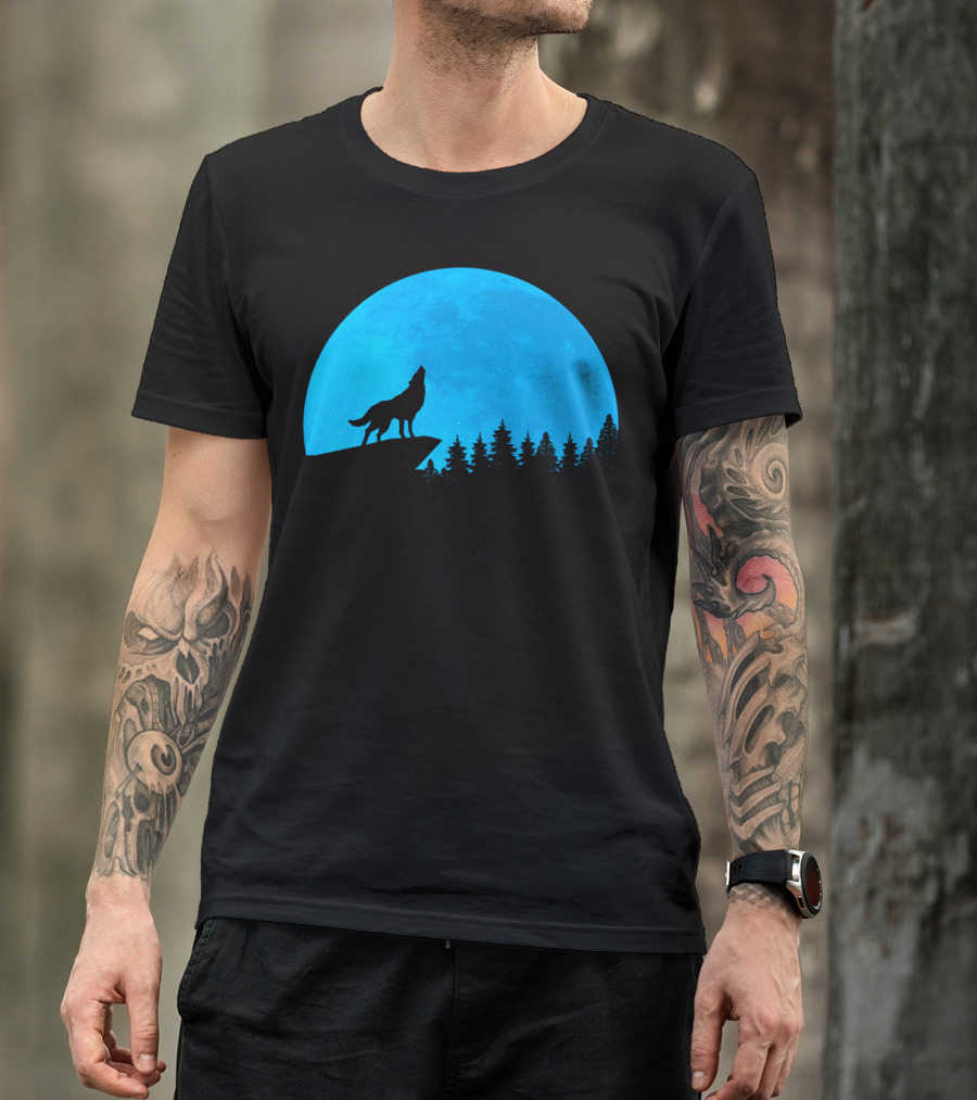 Blue Moon Howling Wolf Silhouette Night Scene T-Shirt