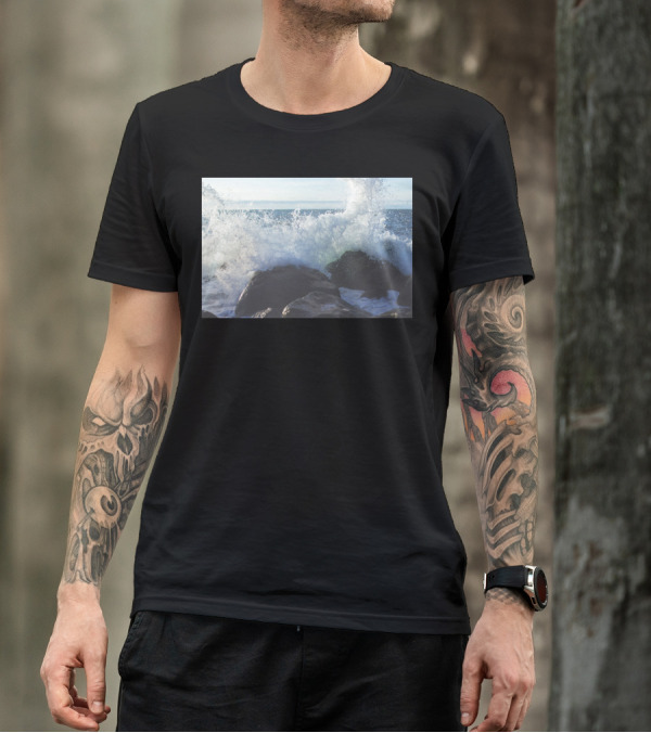 Crashing Waves On Rocky Shoreline Ocean Scene T-Shirt
