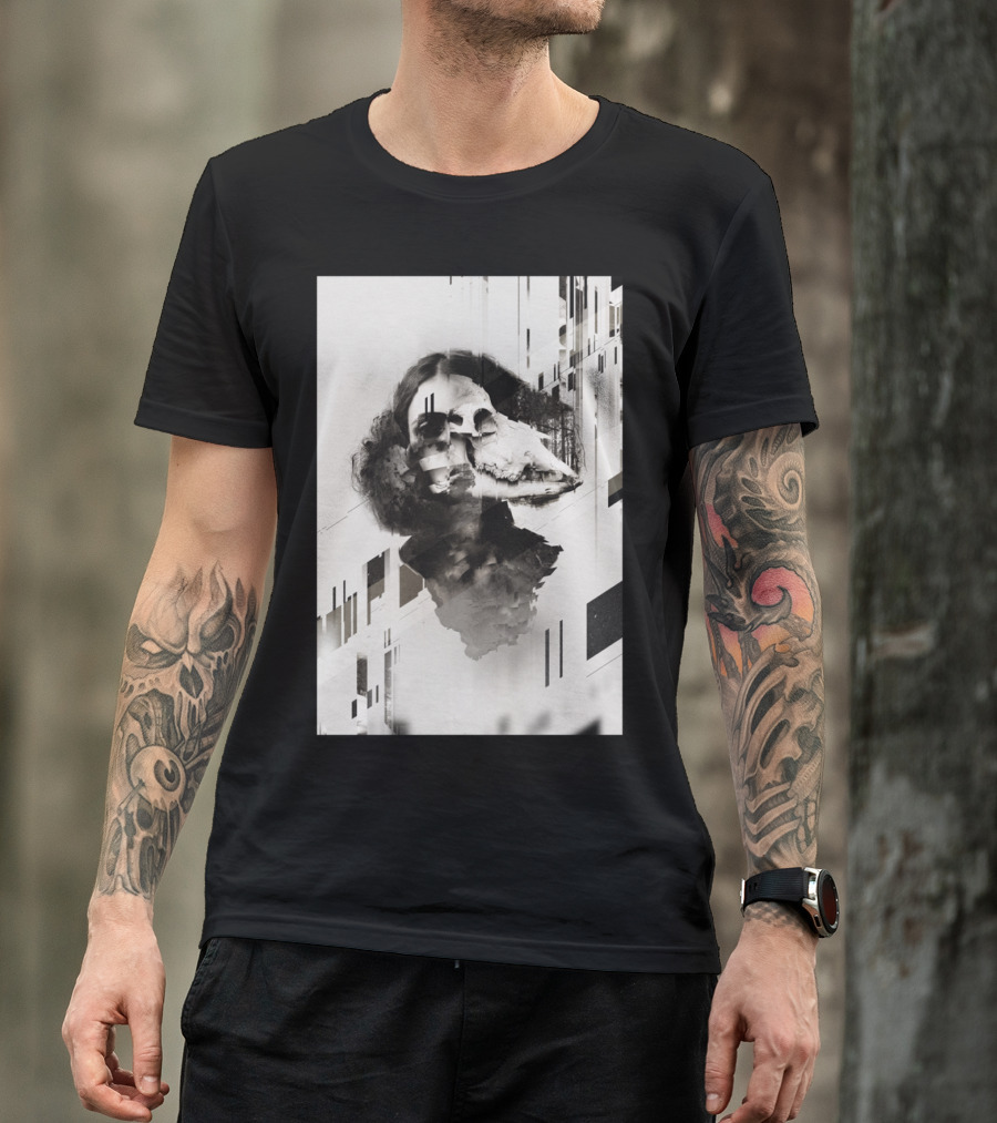 Border Skull Fragmentation Decay T-Shirt