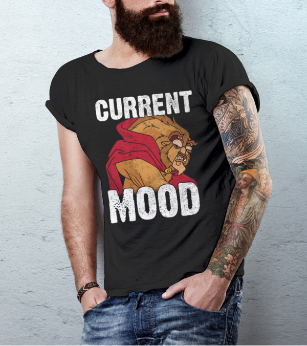 CURRENT MOOD Beast Character Red Cape T-Shirt