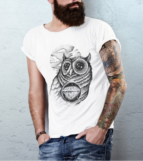 GALAXY EYES OWL WITH DIAMOND SYMBOL AND STAR-FILLED MOON BACKGROUND T-Shirt