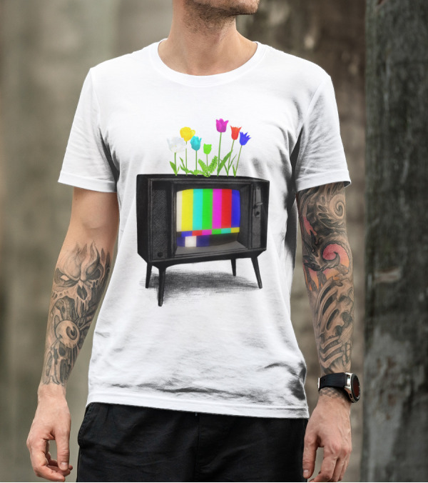 Test Garden Colorful Tulips On Vintage TV With Color Bars T-Shirt