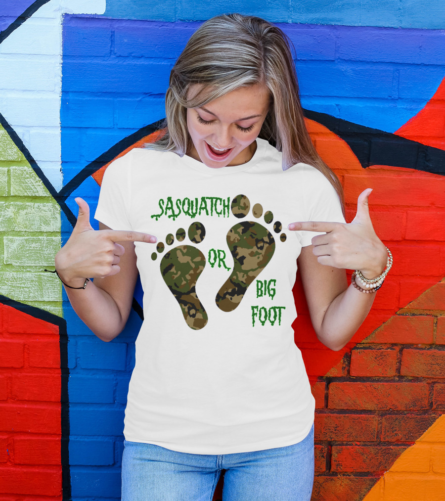 Sasquatch Big Foot Camouflage Footprints T-Shirt