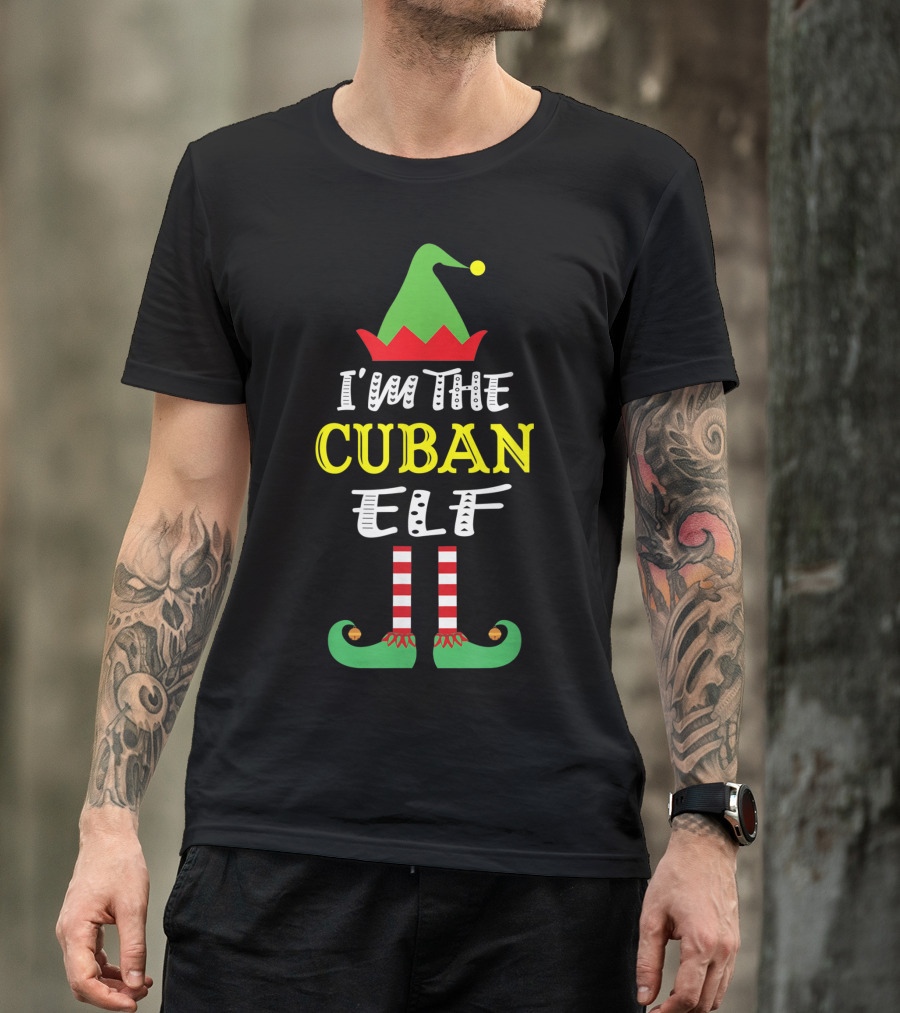 I'M THE CUBAN ELF GROUP MATCHING CUBAN NATIVES HOLIDAY COSTUME GREEN RED STRIPED HAT SHOES T-Shirt