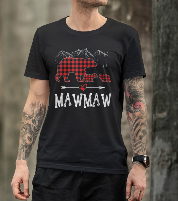 MAWMAW RED PLAID BEAR AND TWO CUBS HEART ARROW MOUNTAINS T-Shirt