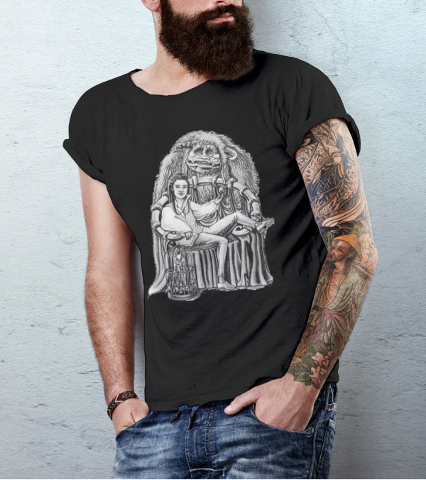 SARAH THE GOBLIN QUEEN SITTING ON ROYAL THRONE WITH MYTHICAL CREATURE T-Shirt