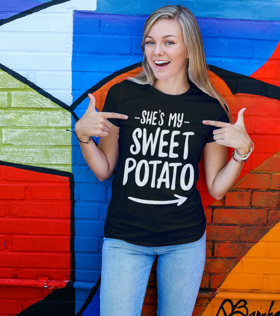 SHE'S MY SWEET POTATO I YAM COUPLE'S MATCHING ARROW T-Shirt