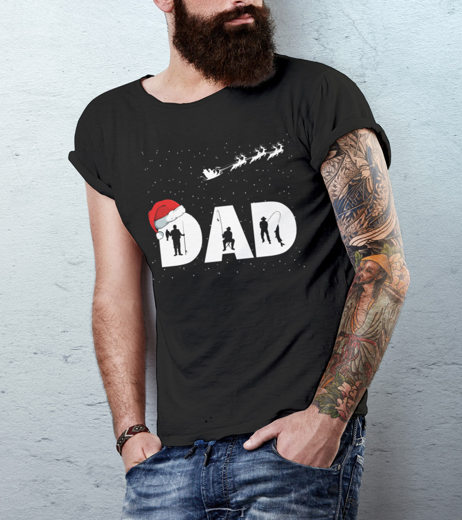 Santa Hat Fishing Dad Christmas Matching Outfits T-Shirt