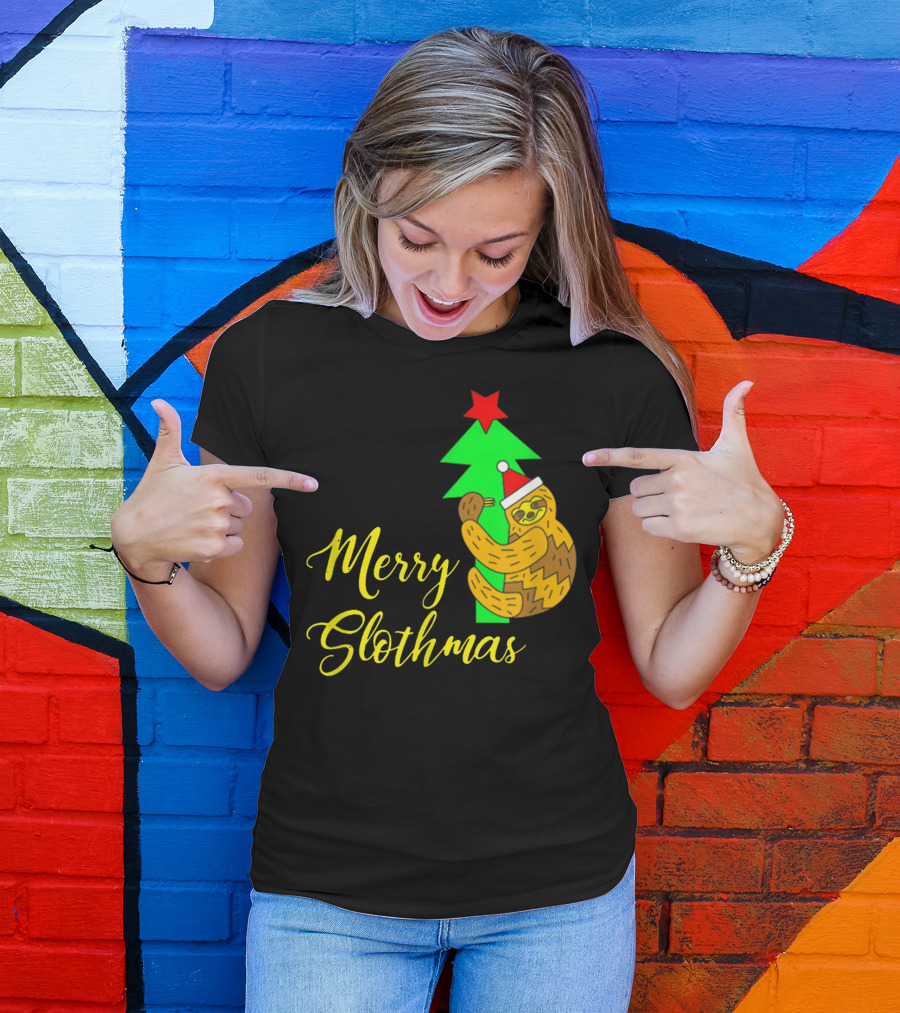 Merry Slothmas Santa Hat Sloth Hugging Christmas Tree T-Shirt