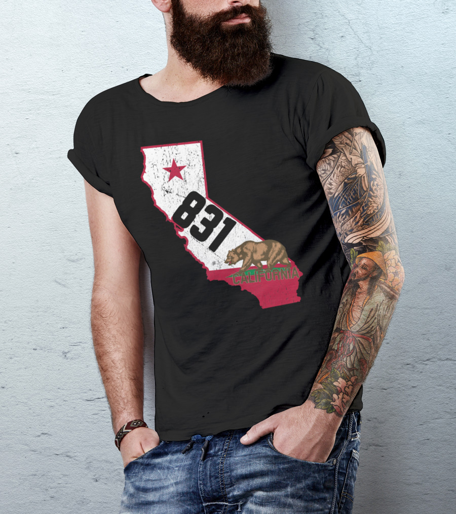California Map Bear Design Monterey Area Code 831 T-Shirt