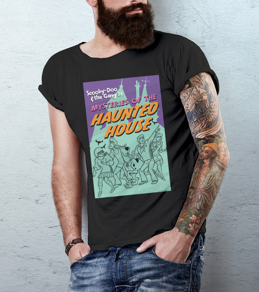 Scooby-Doo And The Gang In Mysteries Of The Haunted House T-Shirt