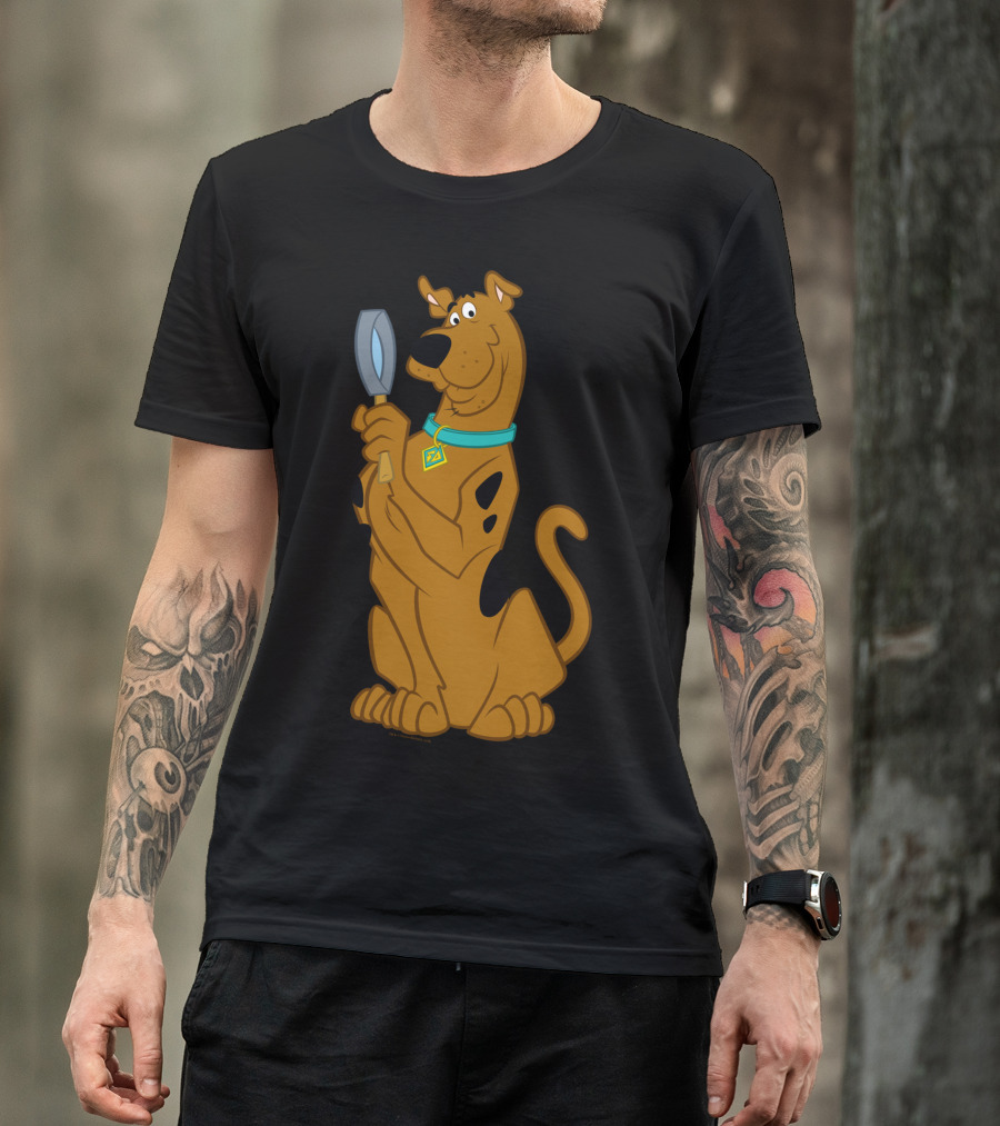 Scoobydoo Detective Work With Magnifying Glass T-Shirt