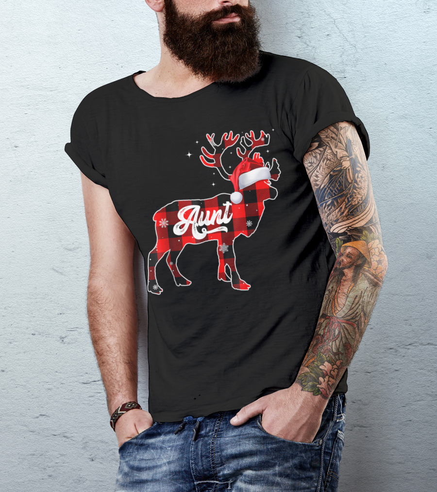 Aunt Deer Christmas Red Plaid Family Matching Santa Hat T-Shirt