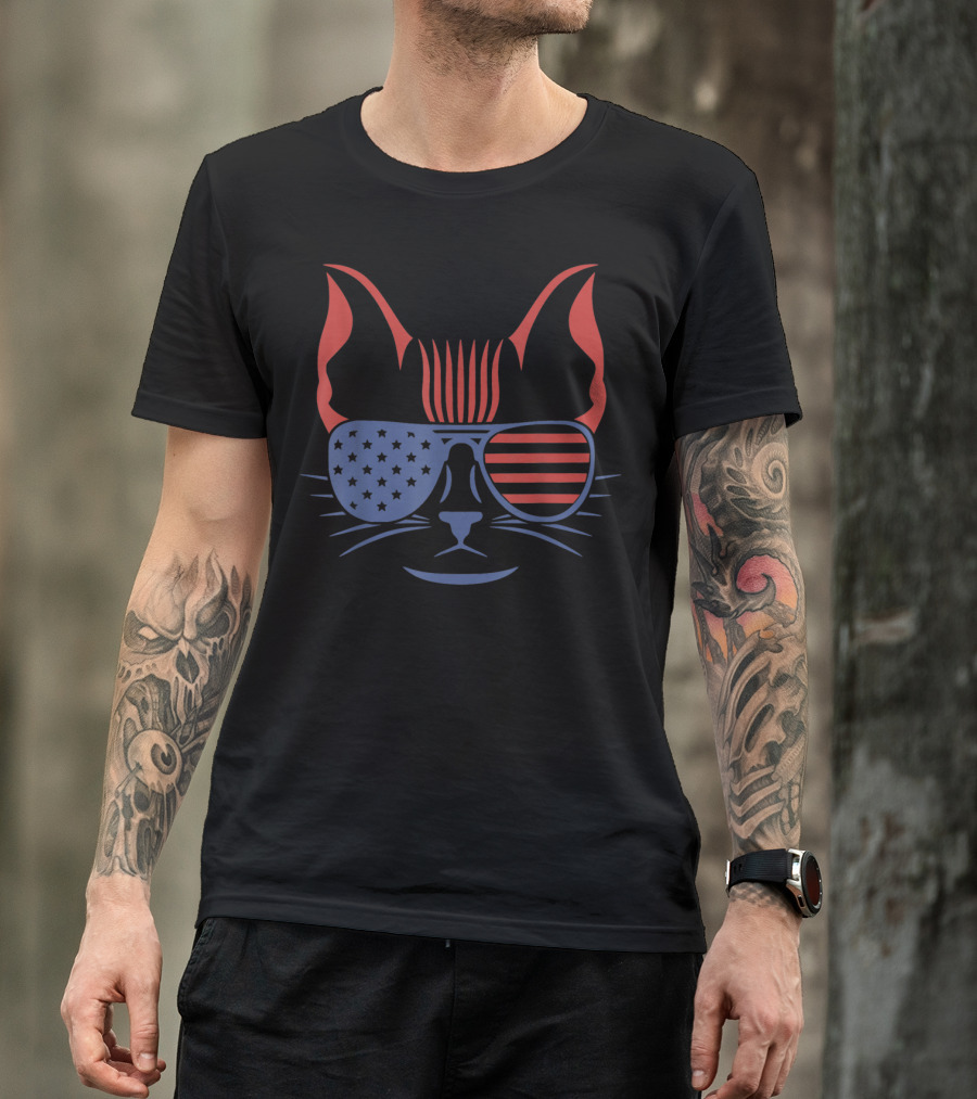 4th July American Patriotic Cat With Stars And Stripes Sunglasses T-Shirt