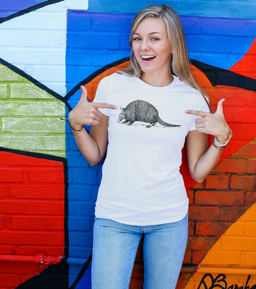 Armadillo Wildlife T-Shirt