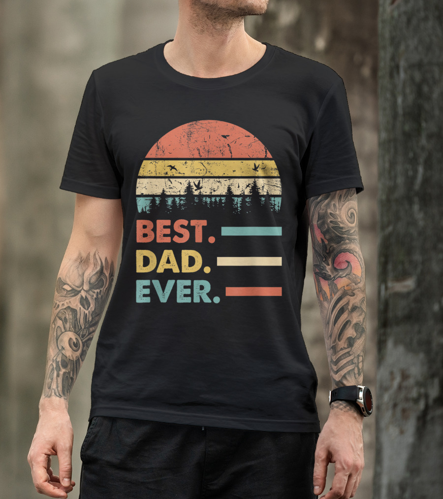 Best Dad Ever Papa Vintage Daddy Retro Sunset Forest T-Shirt