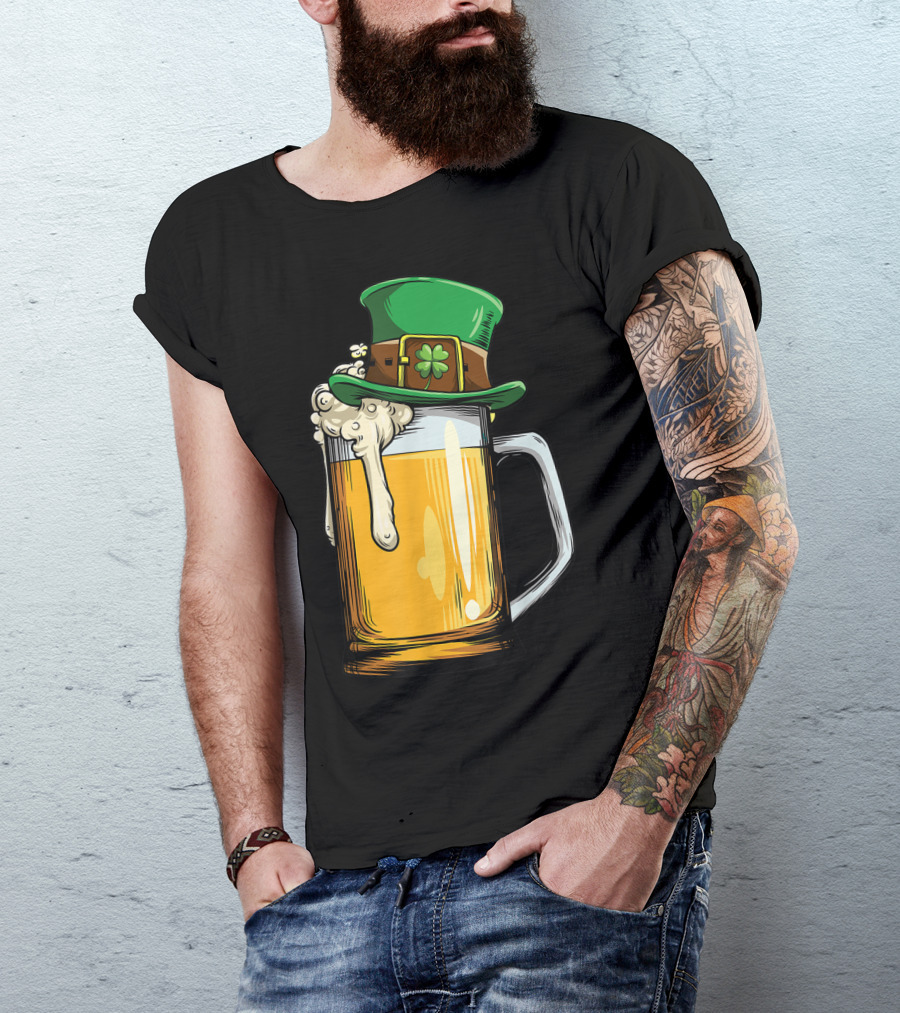 Beer Leprechaun St Patricks Day Drinking15 Mug With Foam Overflowing And Green Hat T-Shirt