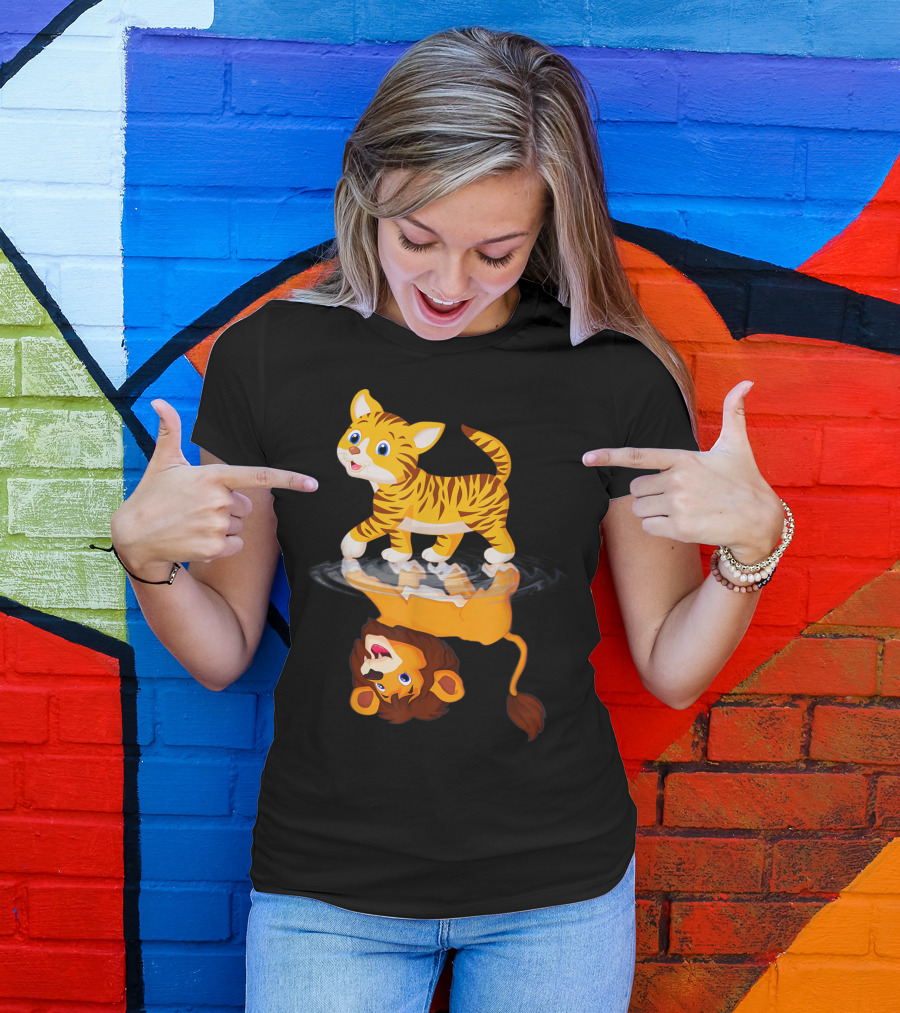Funny Cat Lover Bengal Cat Reflection As Bengal Tiger T-Shirt