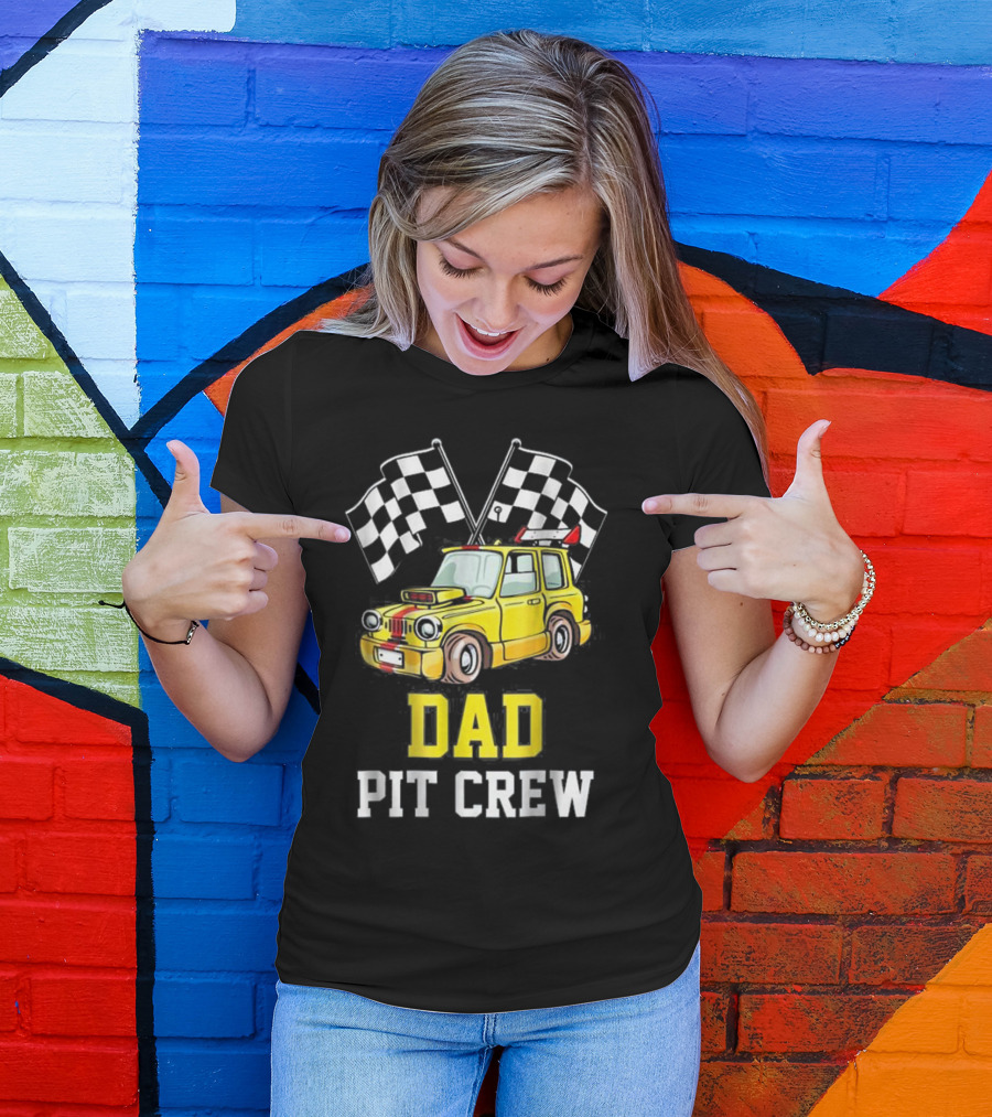 Dad Pit Crew Racing Yellow Car Checkered Flags T-Shirt
