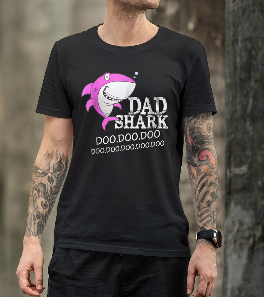 Dad Shark Doo Doo Doo Halloween Christmas Family Shark T-Shirt