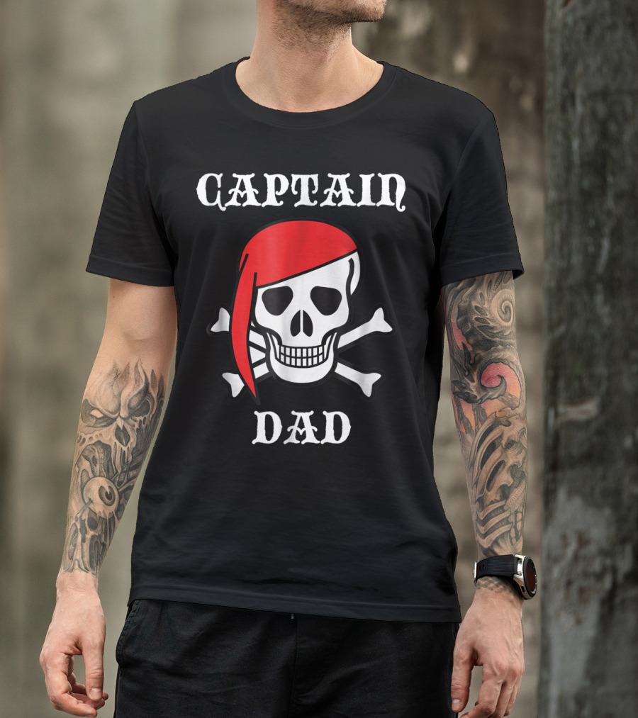 Captain Dad Skull Crossbones Red Bandana Pirate T-Shirt