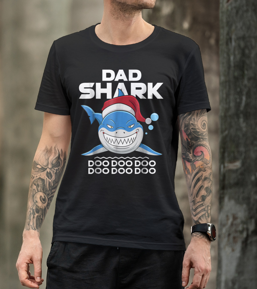 Dad Shark Doo Doo Doo Santa Hat Holiday T-Shirt