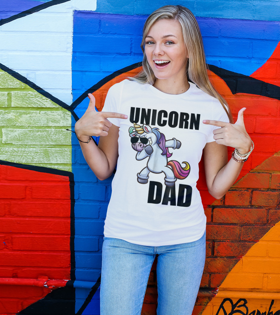 Unicorn Dad Dabbing With Sunglasses And Rainbow Mane T-Shirt