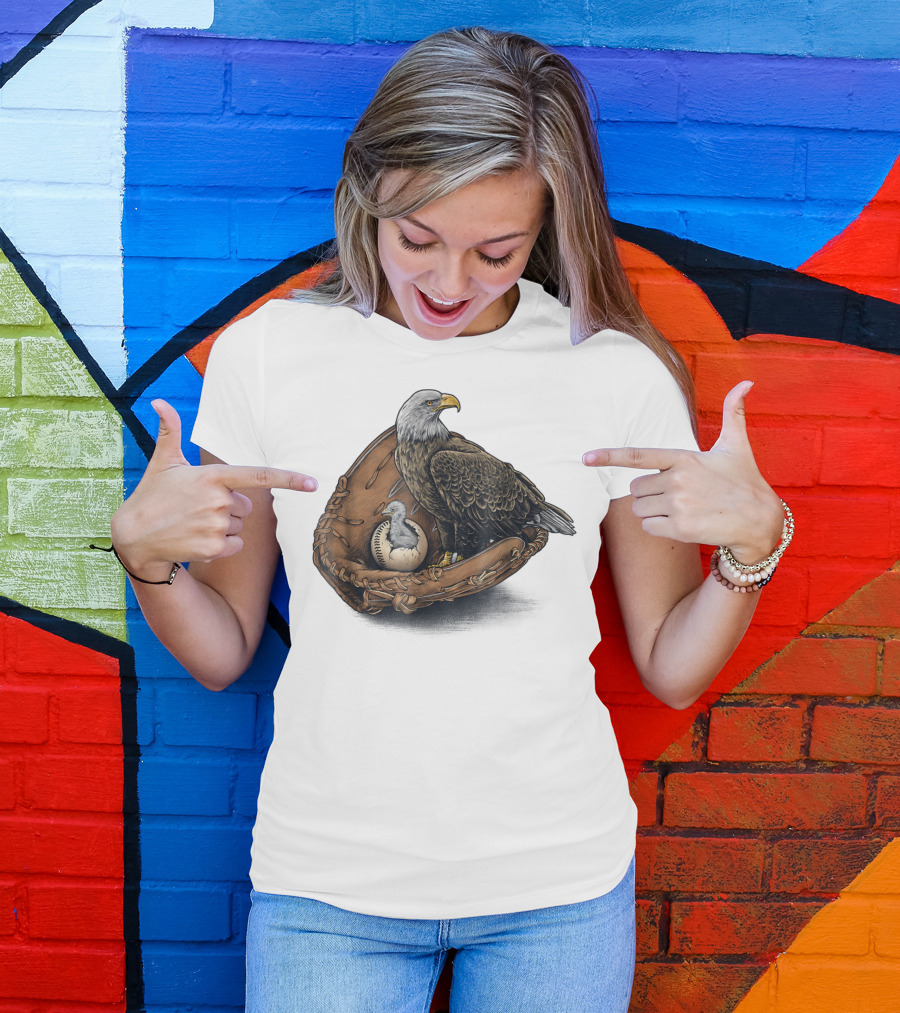 American Baseball Bald Eagle With Glove And Baseball Nestling Kids11 T-Shirt
