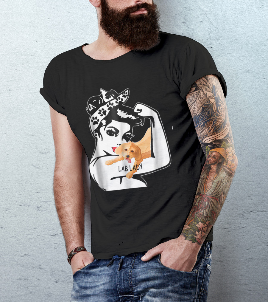 Labrador Retriever Lady Funny Mom Birthday Lab Lady T-Shirt