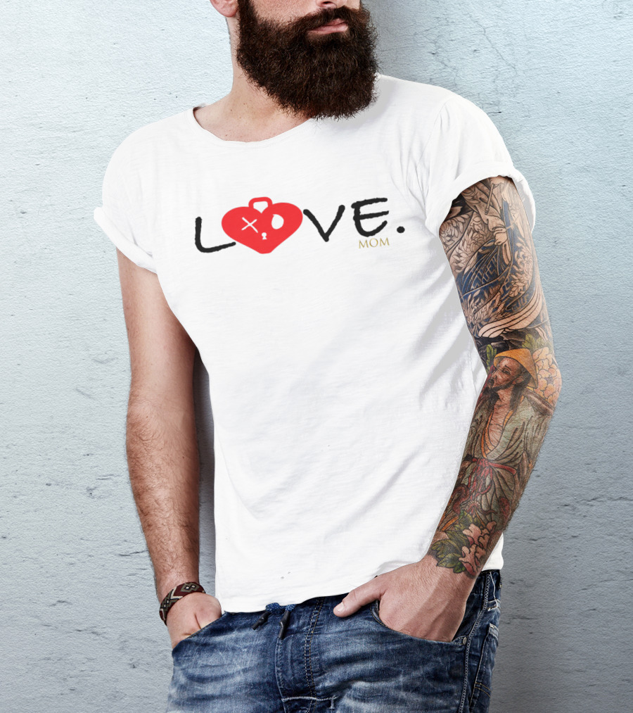 LOVE MOM Red Broken Heart 50 T-Shirt