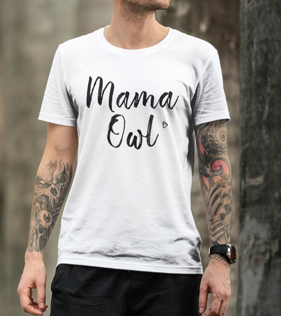 Mama Owl Cute Heart Mom15 T-Shirt