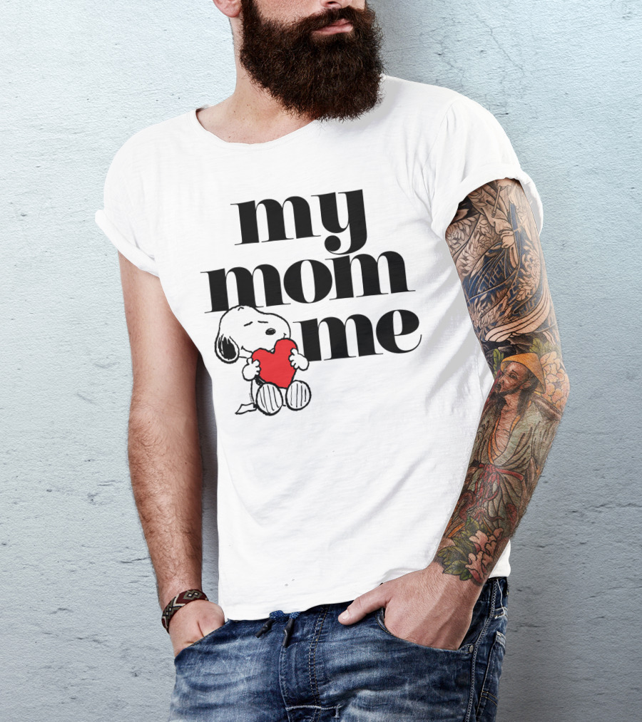 Peanuts Snoopy My Mom Loves Me Heart T-Shirt