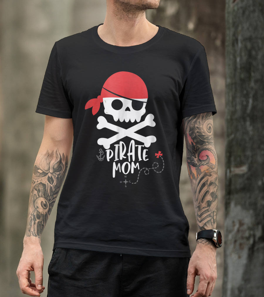 Pirate Mom Skull And Crossbones With Red Bandana Map Anchor T-Shirt