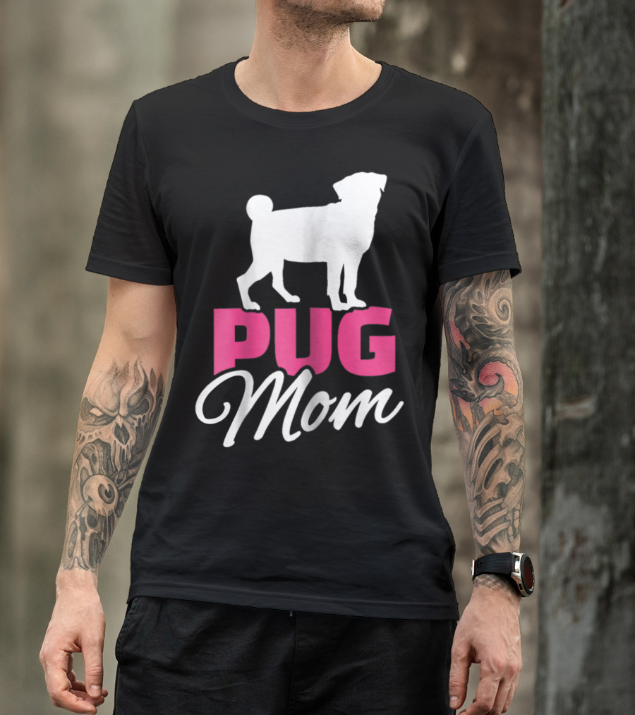 Pug Mom T-Shirt