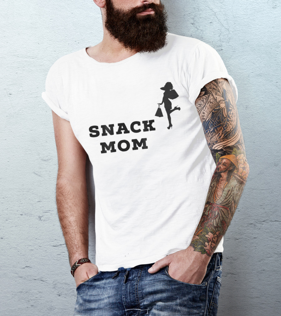 SNACK MOM T-Shirt