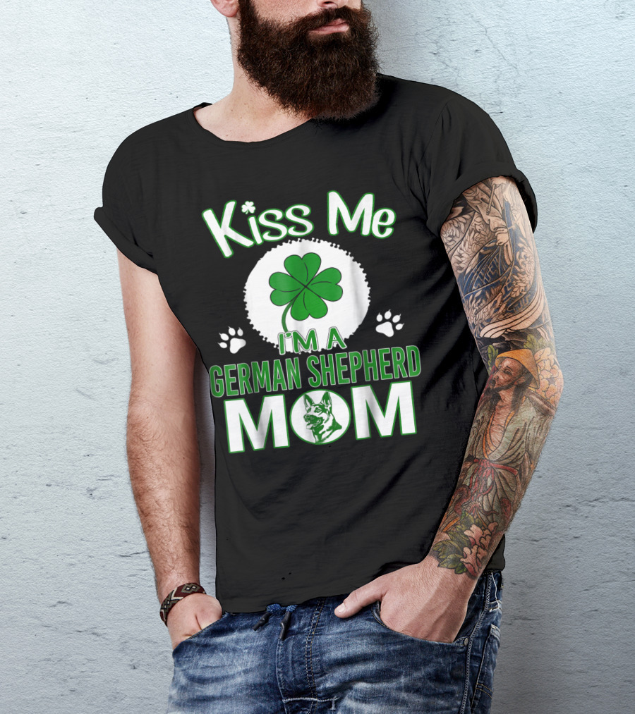 Kiss Me I'm A German Shepherd Mom Shamrock Paw Prints T-Shirt