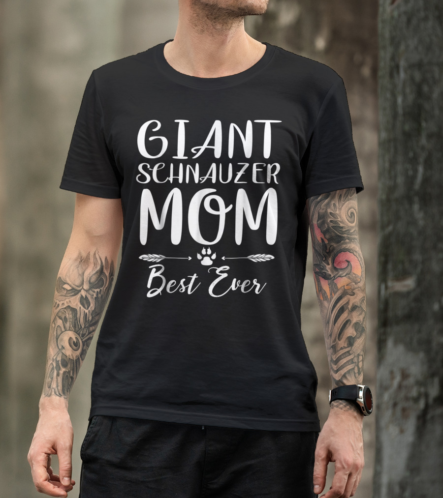 Giant Schnauzer Mom Best Ever Paw Print Dog Lovers T-Shirt