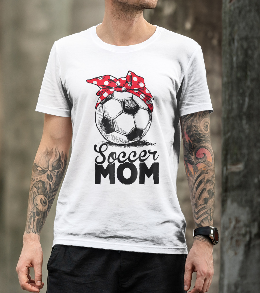 Funny Soccer Mom Polka Dot Bandana Vintage Soccer Fan Player17 T-Shirt