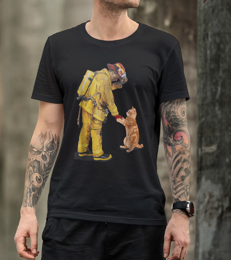 Cats Shaking Hands With Firefighter Mom T-Shirt